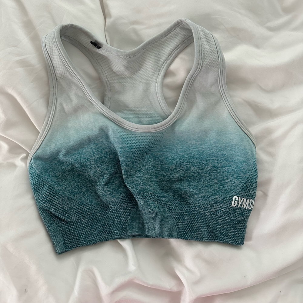 Ombré gymshark bra